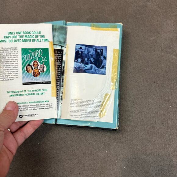 The Wizard of Oz 50th Anniversary Edition VHS Tape 1989 - Picture 7 of 13